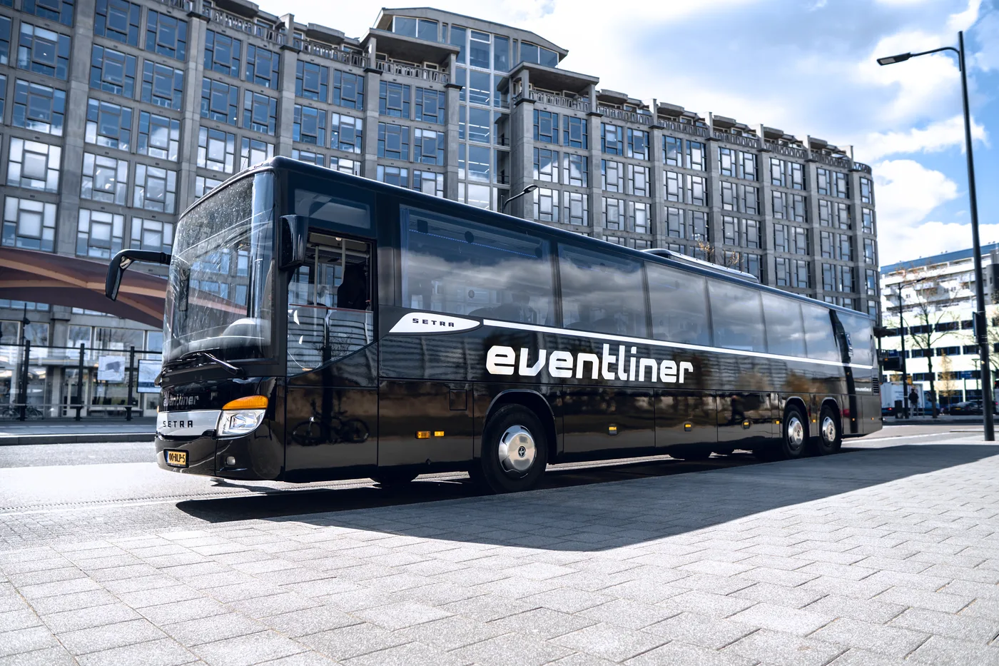 Luxe touringcar huren in Zoetermeer